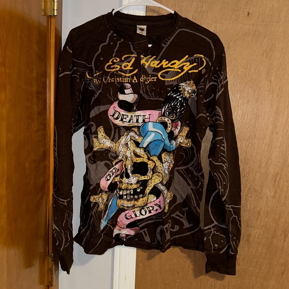 VINTAGE ED HARDY LONG SLEEVE
